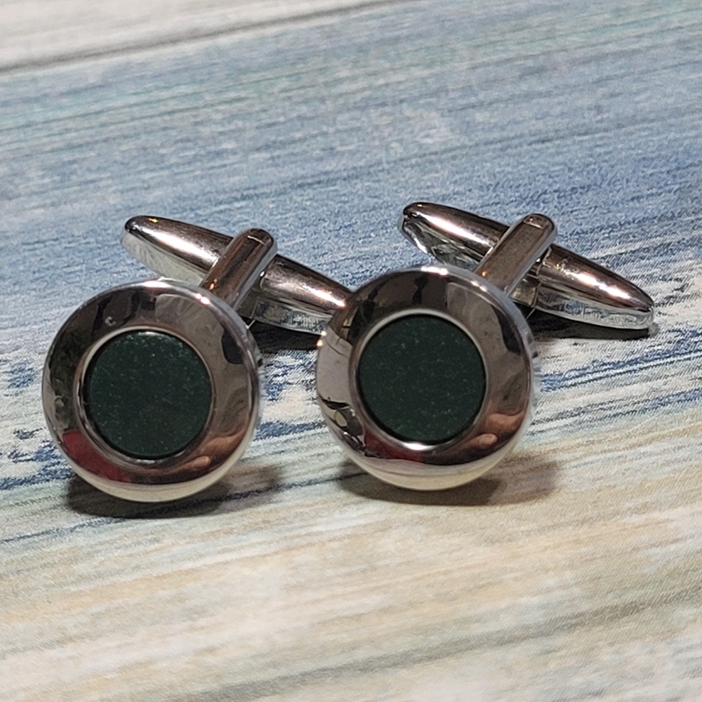 Round Green and silver Cufflinks. - Picture 8 of 8
